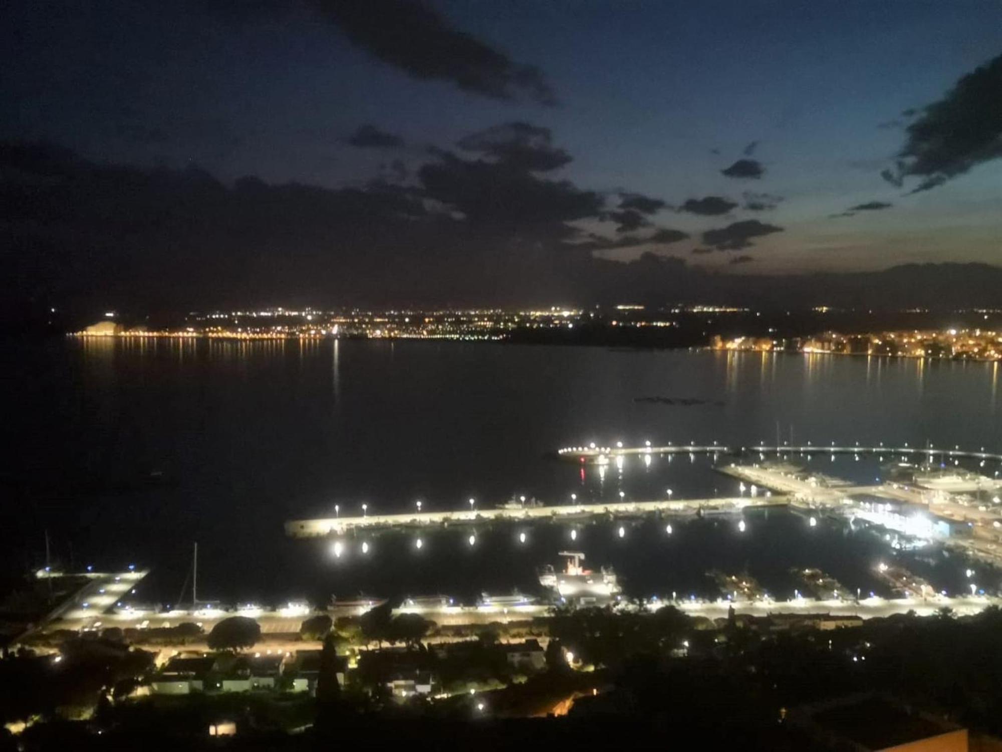 Апартаменти Precioso Piso Con Vistas Espectaculares Del Mar Av-50 Росес Екстер'єр фото